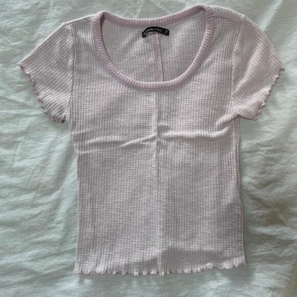 Abercrombie & Fitch Tops - Abercrombie and Fitch Pink Crop Tee
